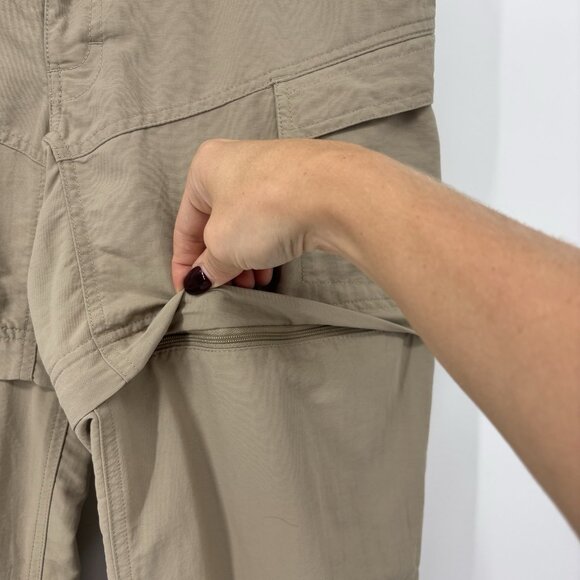 The North Face Convertible Outdoor Cargo Pants Womens Size 8 Tan Zip Off Leg - Picture 7 of 16